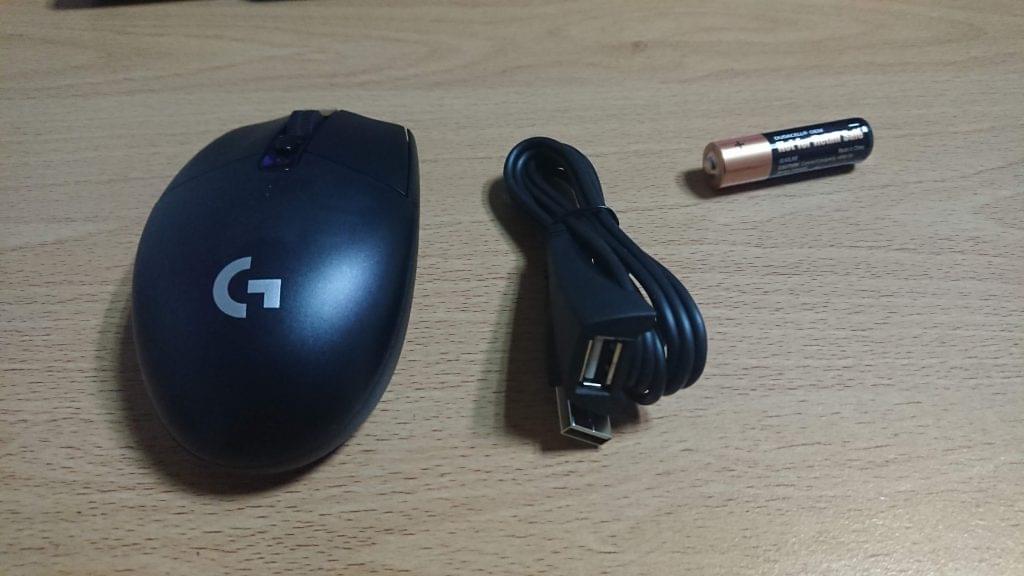 羅技G304 本體+延長線