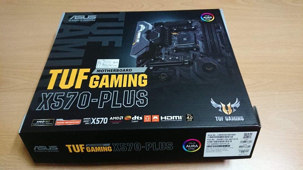 華碩 Tuf Plus Gaming X570包裝